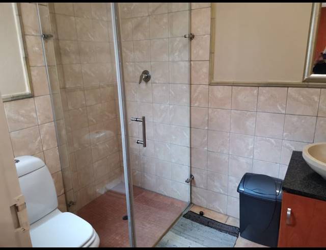 2 BEDROOM APARTMENT FOR SALE IN NIEUW MUCKLENEUK